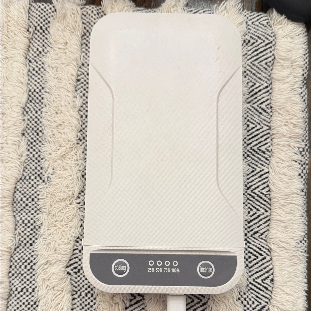 White UV Cellphone Sanitizer Box